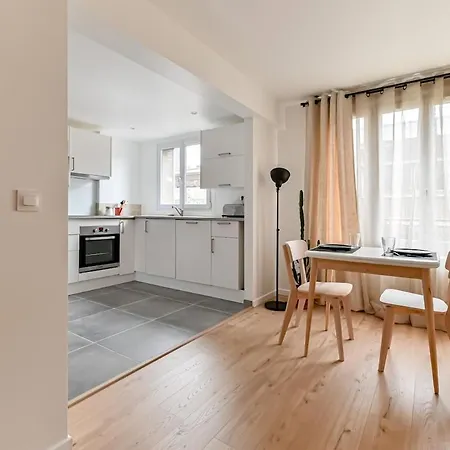 Apartment Cosy Proche De Paris